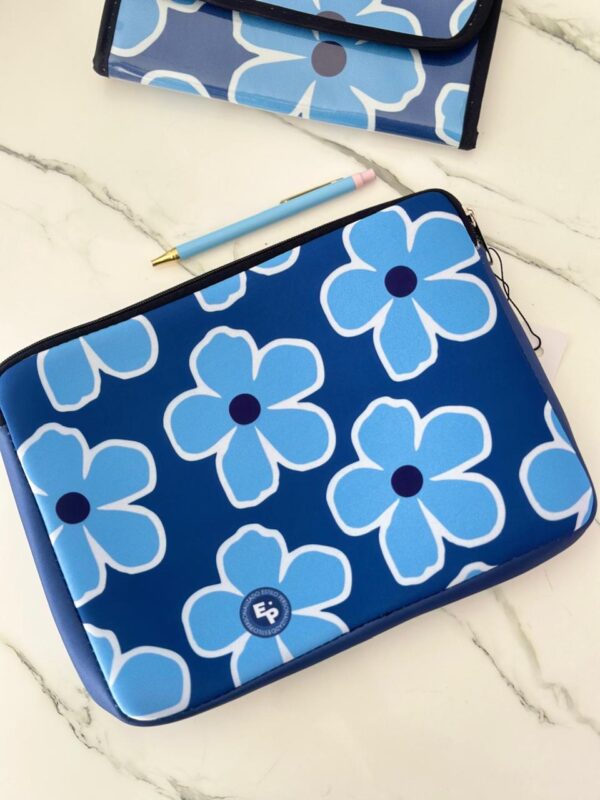 Porta Tablet Flores Azules