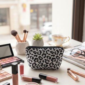 Neceser Mini de Neopren (Estampa Manchitas)